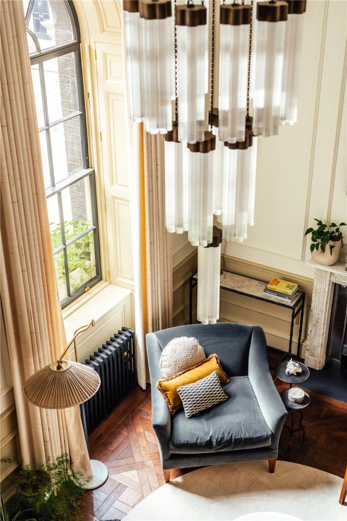 Apartment in London - More