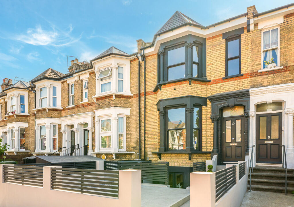 Main image of property: Grayling Road, London, N16