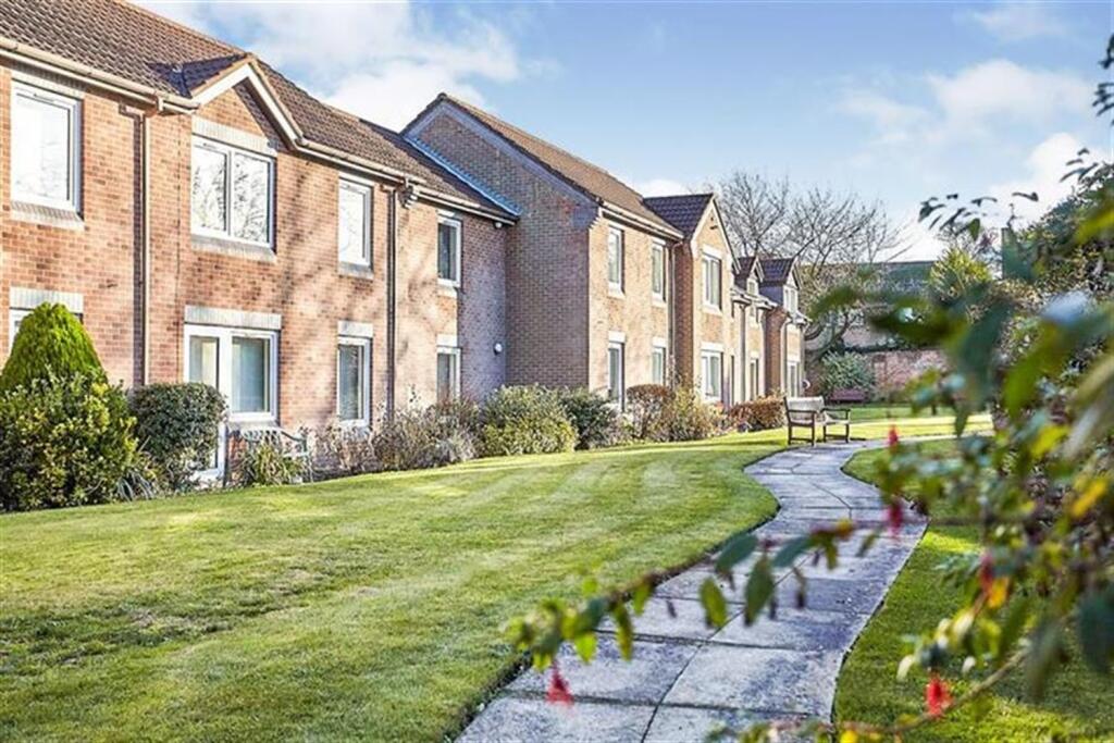 Property photo 8