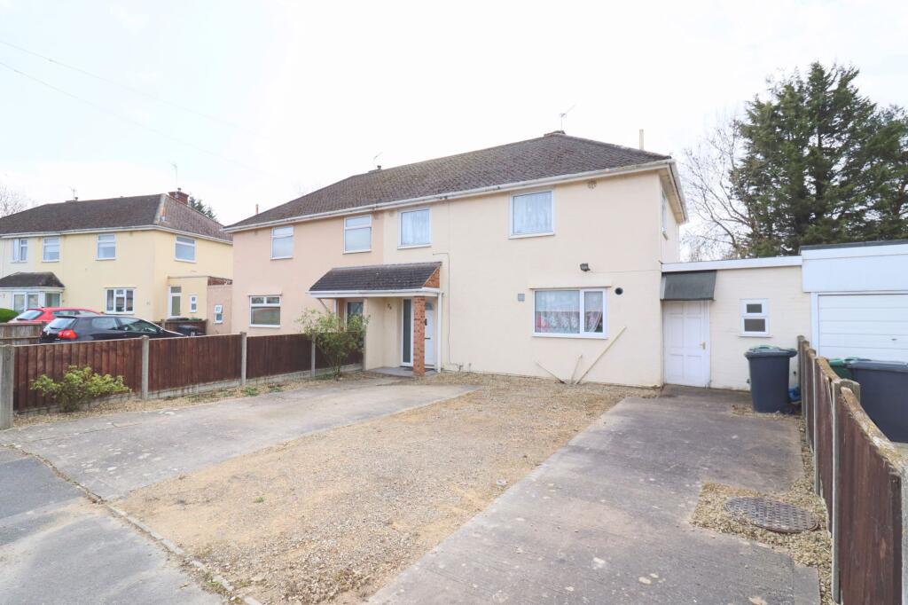 Main image of property: Meadowleaze, Gloucester, GL2