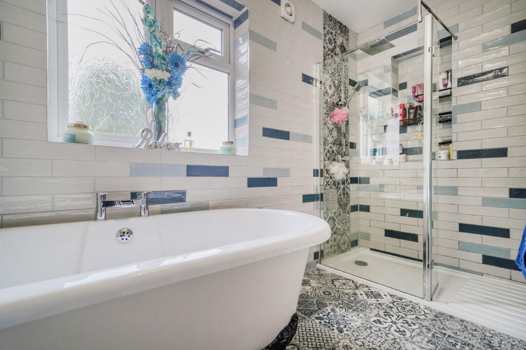 Additional image 26 of Portia Avenue, Shirley