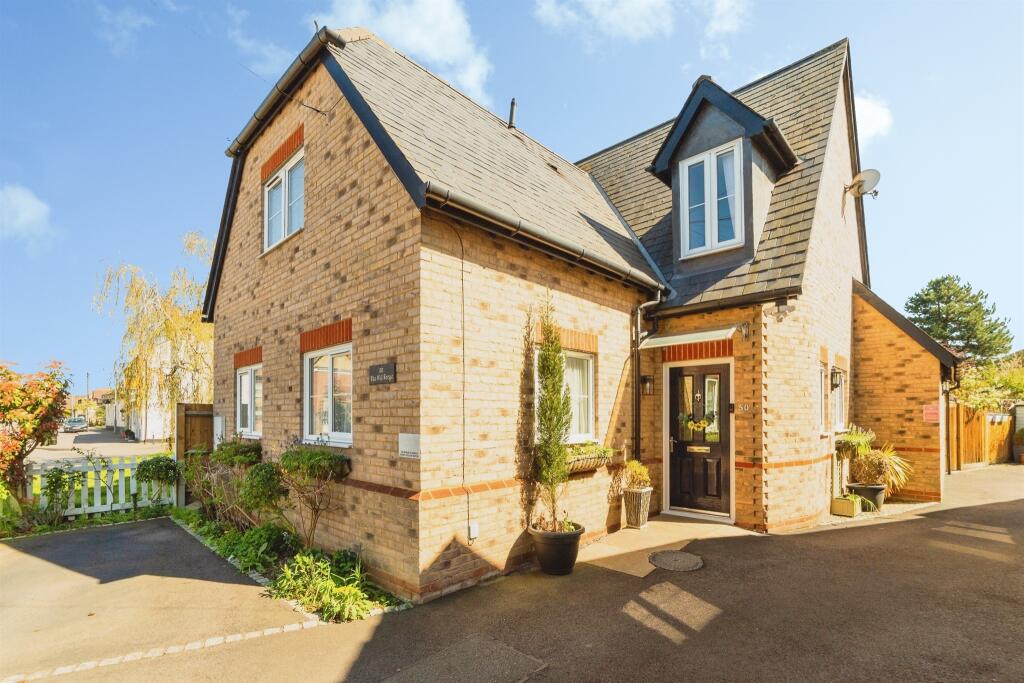 Main image of property: High Street, Arlesey