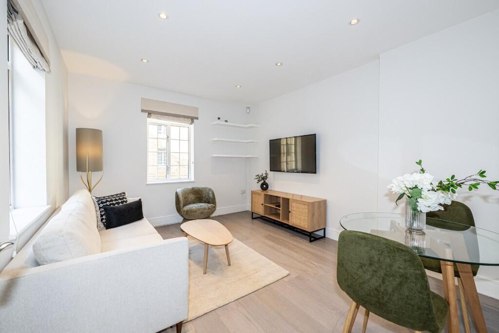 Main image of property: Castlereagh Street, London, W1H