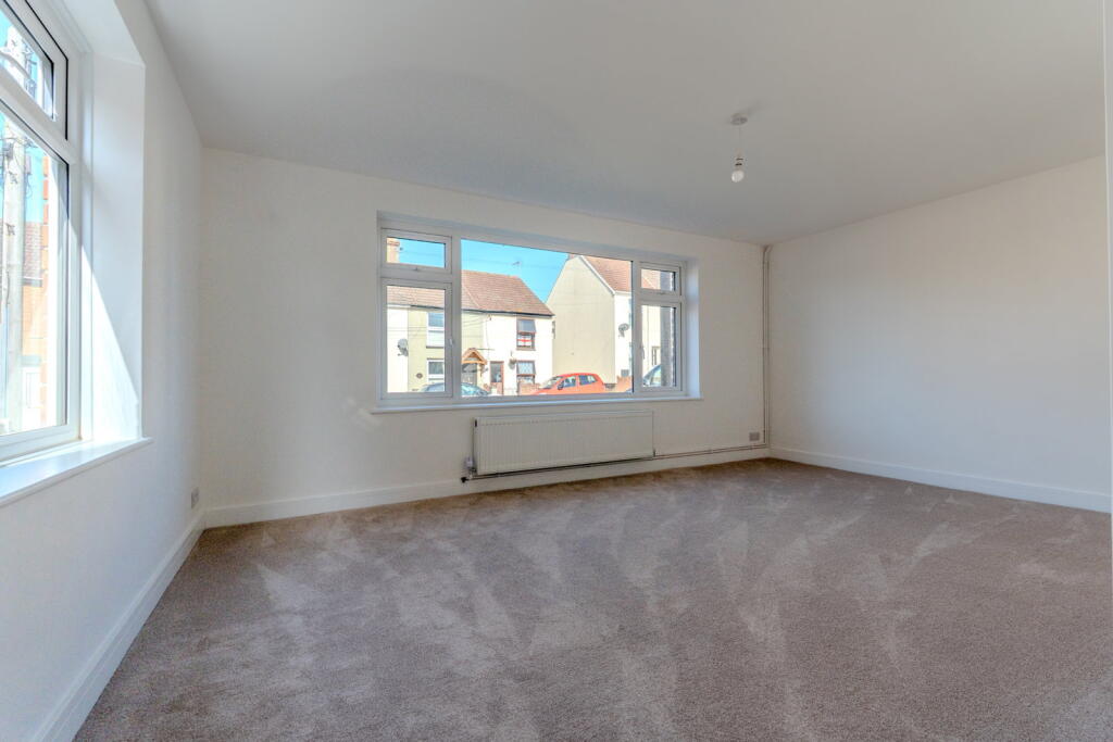 House in East Suffolk, Oulton Broad - View 3