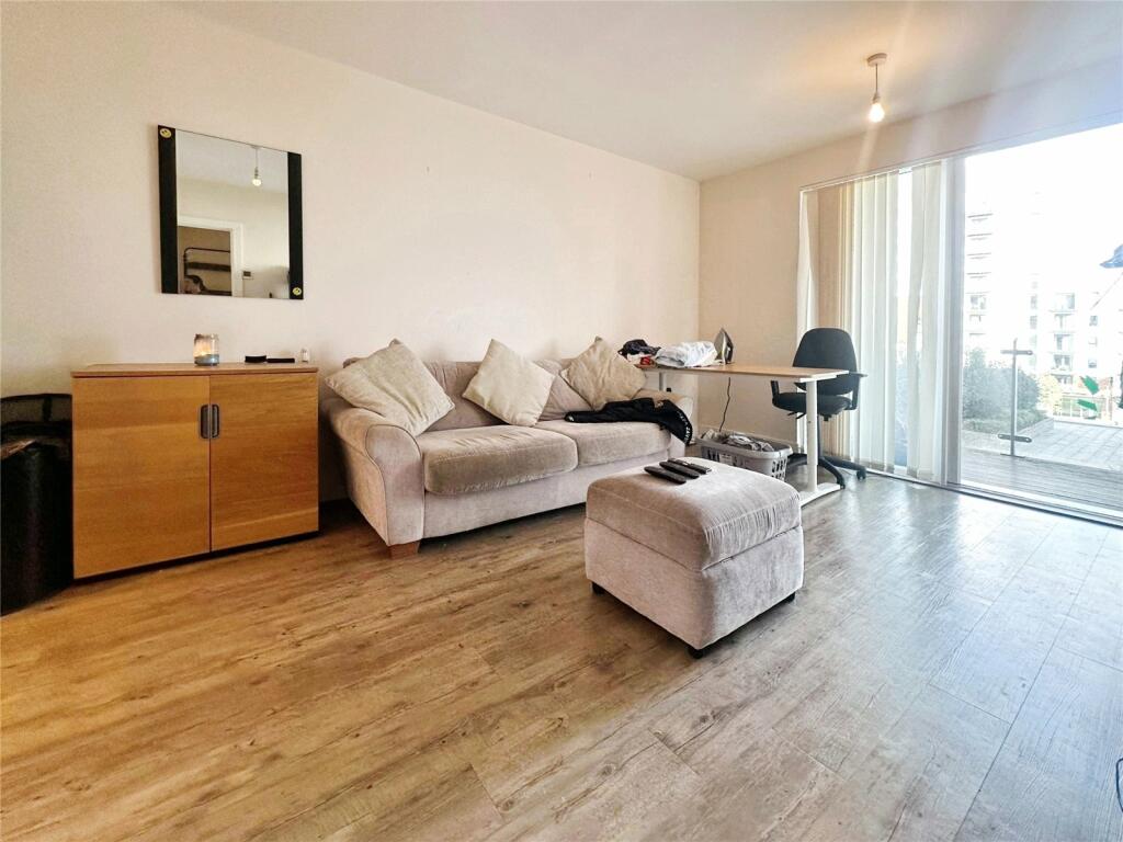 Pegasus Way, Gillingham, Kent, ME7 photo 2