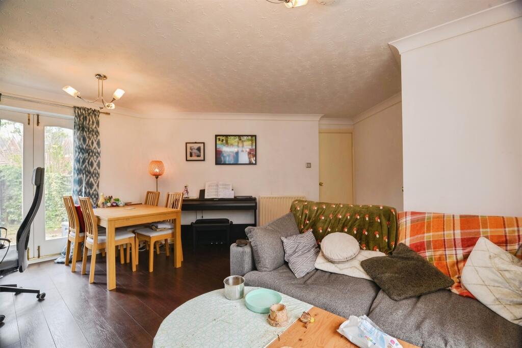 House in Thornaby-on-Tees, Thornaby - View 2