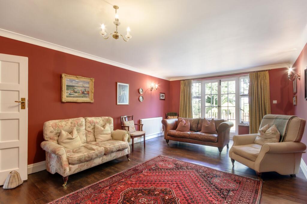 House in Sevenoaks, Riverhead - View 3