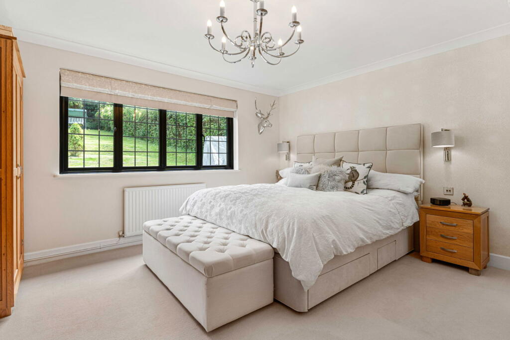 Additional image 24 of Codicote Road, Welwyn, AL6