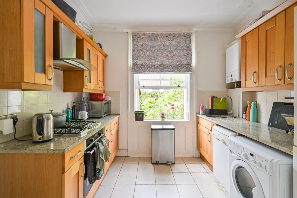 Apartment in London, Angel, Islington - View 3