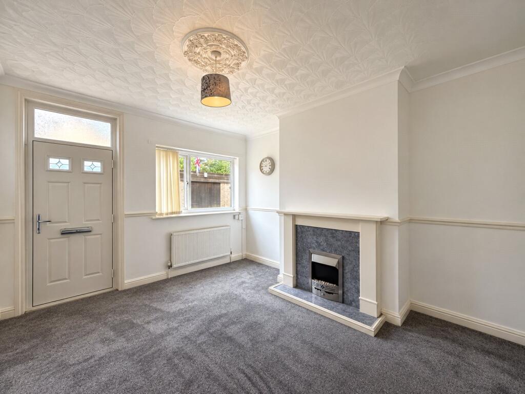 House in Wakefield, West Yorkshire - View 3