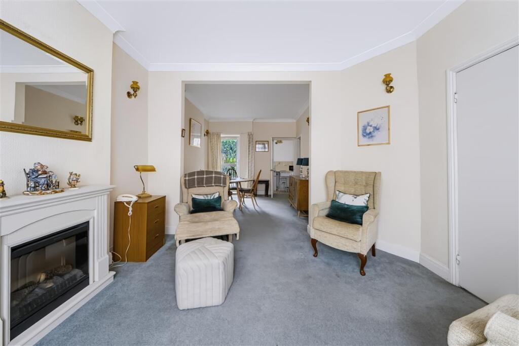 House in London - More
