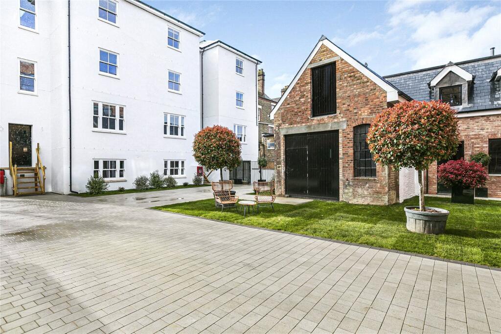 Main image of property: Mitcham Lane, London, SW16