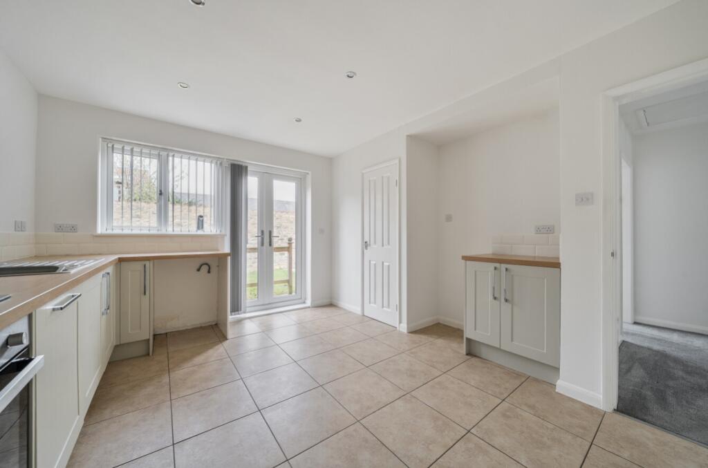 House in Lincoln, Navenby - View 5