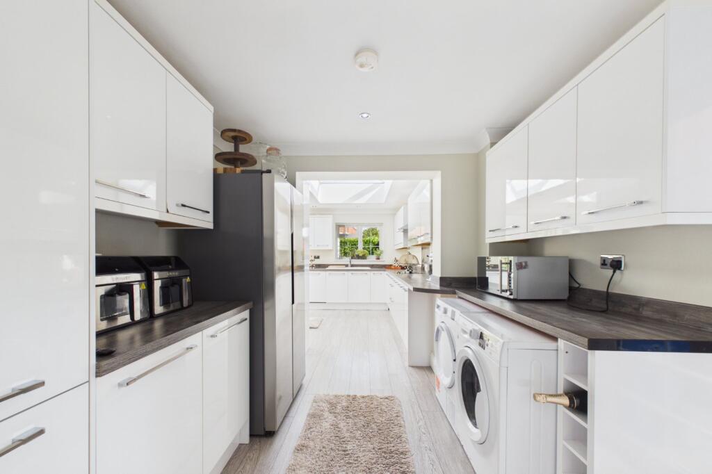 House in Sandhurst - View 3