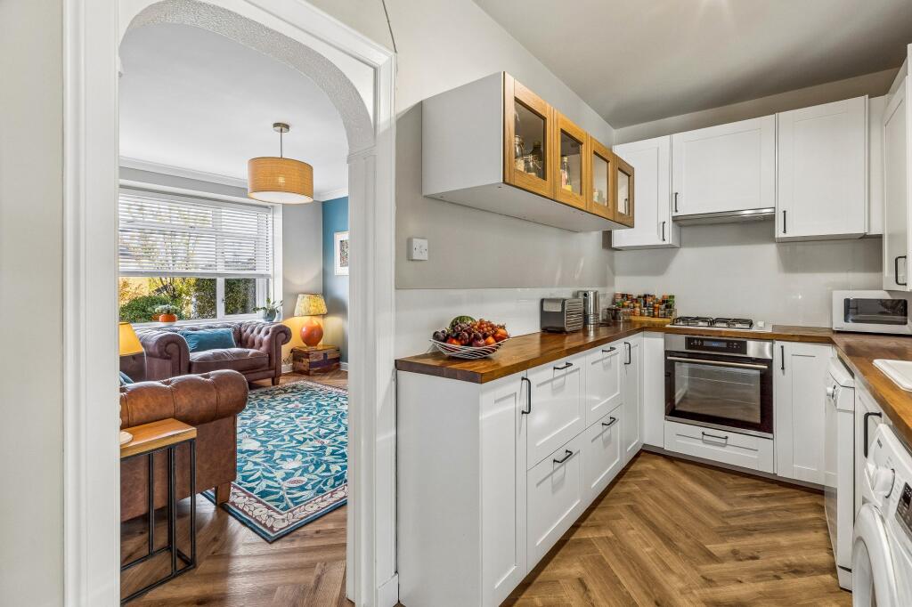 House in Glasgow, East Dunbartonshire - View 5