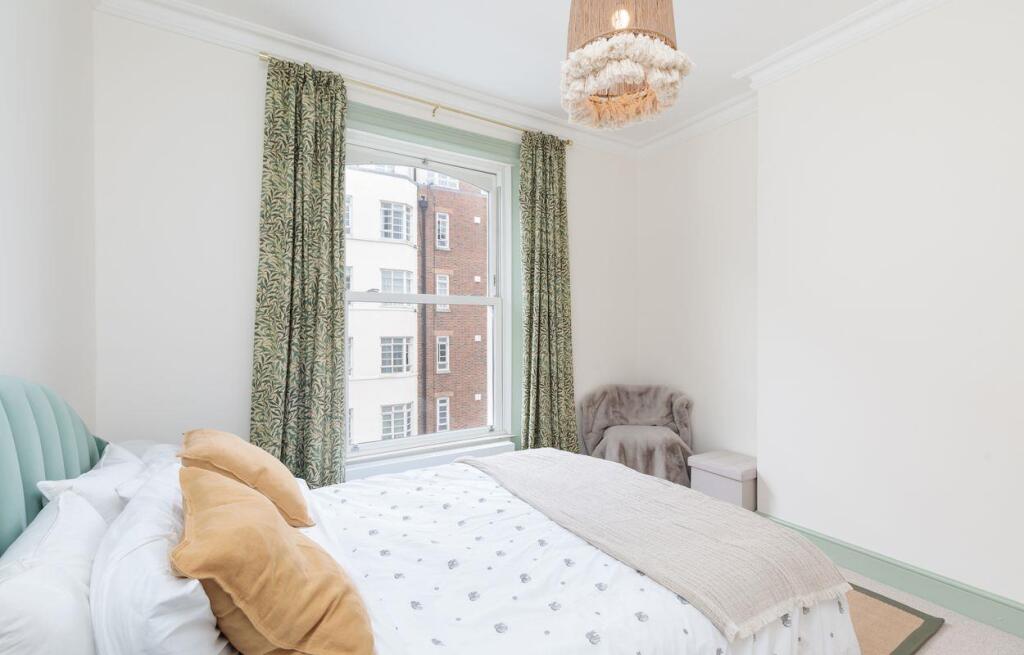 2 bedroom house for rent