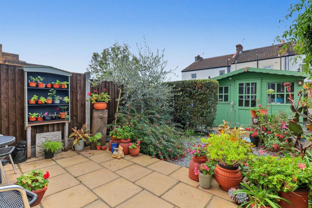House in Southend-on-Sea, Essex - View 2