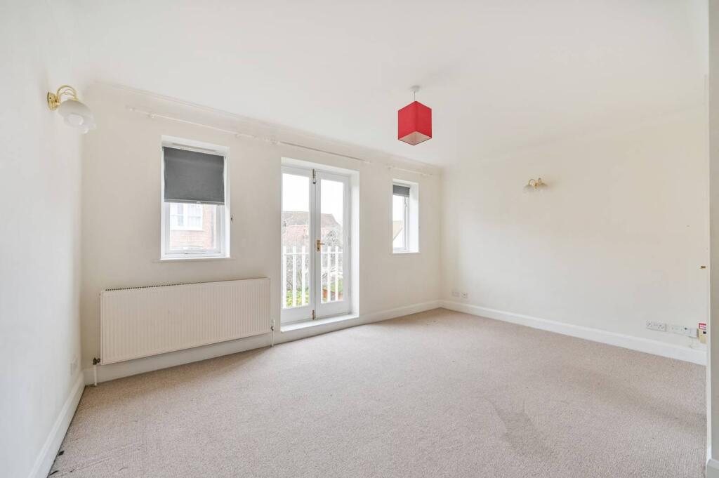 Main image of property: Nightingale Mews, Kingston, Kingston upon Thames, KT1
