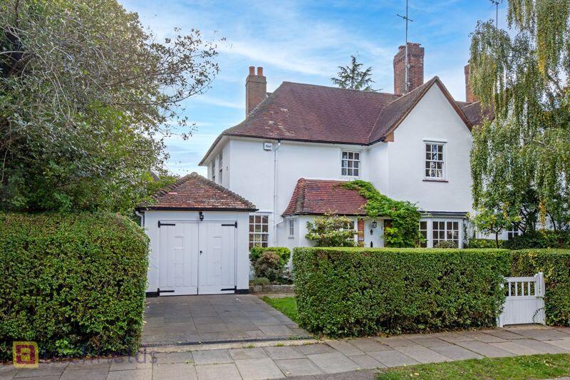 Main image of property: Bigwood Road, Hampstead Garden Suburb