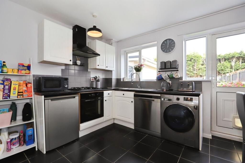 House in Willenhall, New Invention - View 5