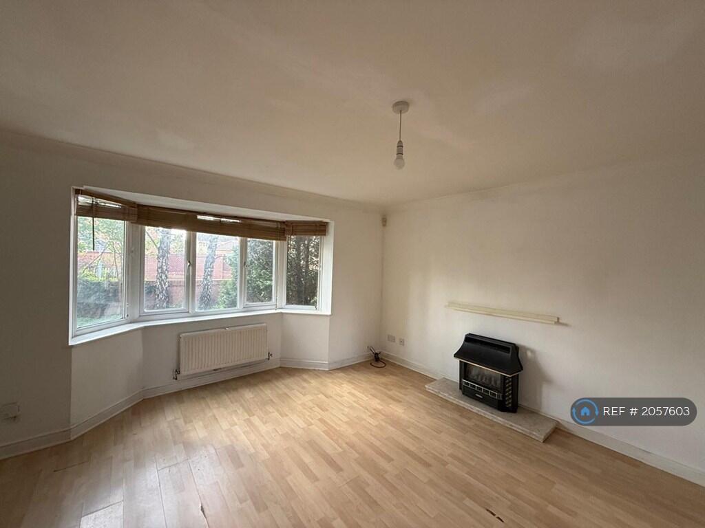 Main image of property: Cross Brooks, Northampton, NN4