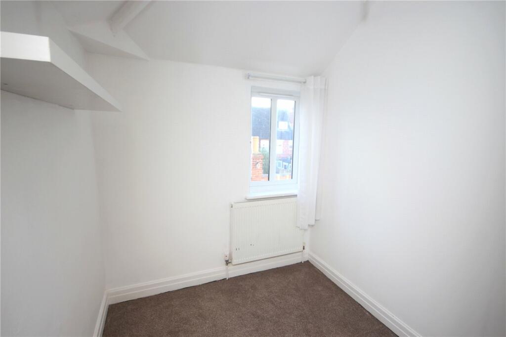 House in Nottingham - View 5