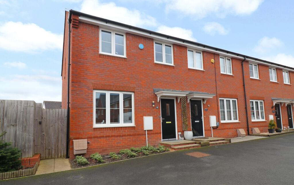 Main image of property: Bushy Dene Road, Botley, SO32