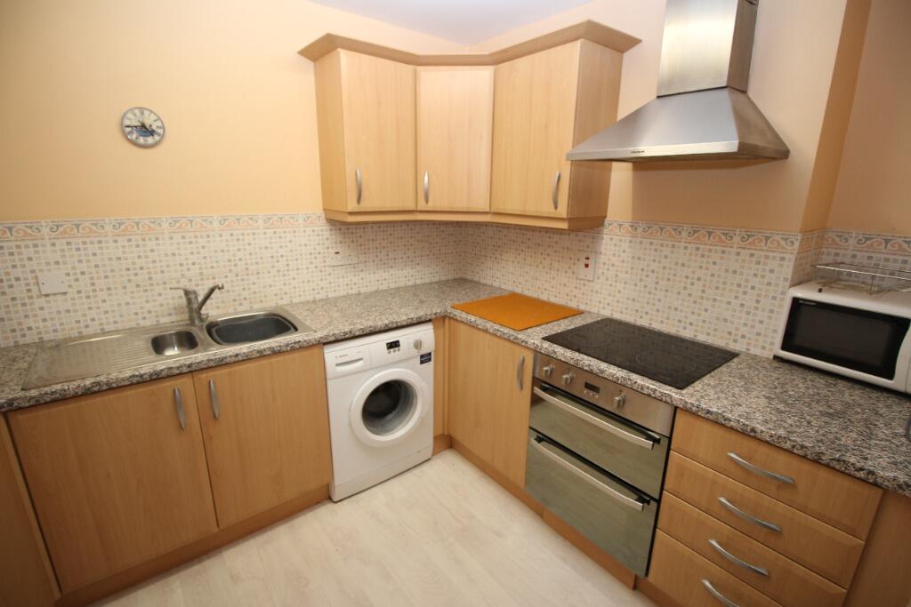Apartment in Hemel Hempstead - View 4