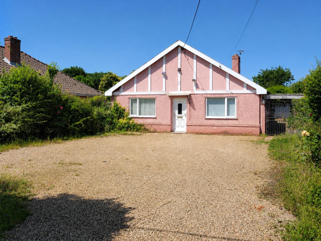 3-bed detached on Elwyn, London Road, Capel St Mary, Suffolk, IP9, £325,000