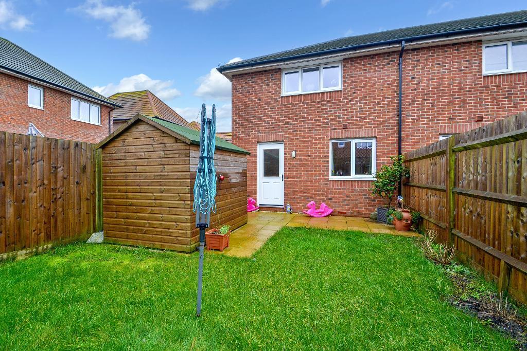 Bateson Way, Barnham, Bognor Regis, West Sussex, PO22 0FL photo 4