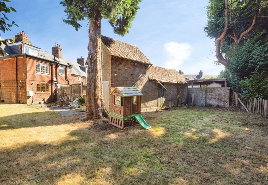 House in Tonbridge - View 3