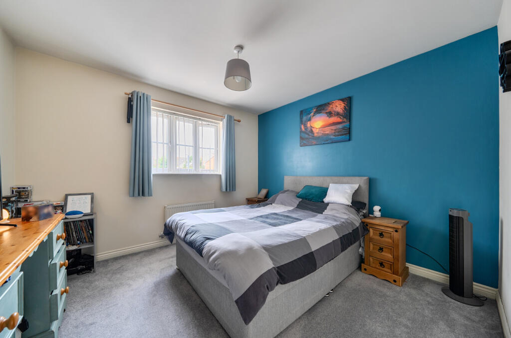 House in Swindon - View 4