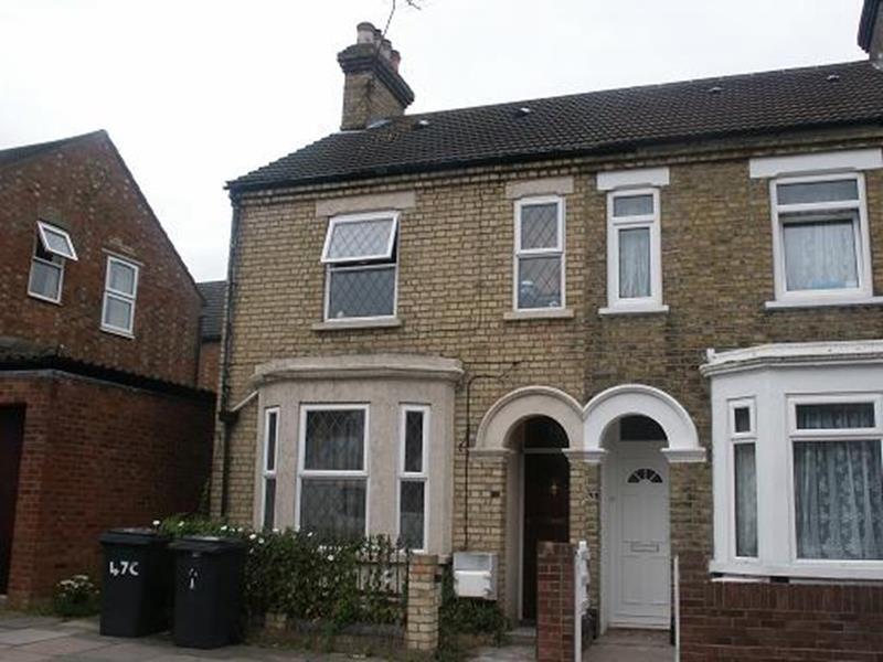 Main image of property: Gladstone Street, Bedford, MK41 7RR