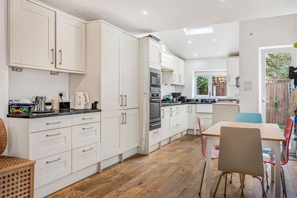 House in Hertford, Bengeo - More
