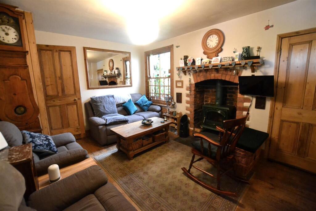 House in Leominster, Broadward - View 2