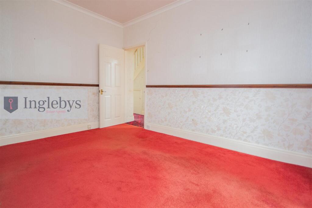 House in Stockton-on-Tees - More