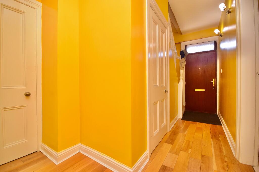 Apartment in Bellshill, Orbiston - More