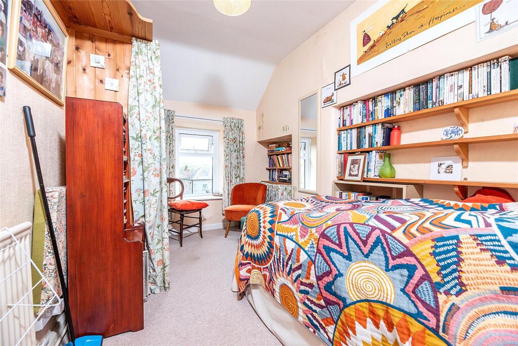 House in Derbyshire Dales, Wigwellnook, Wirksworth - More