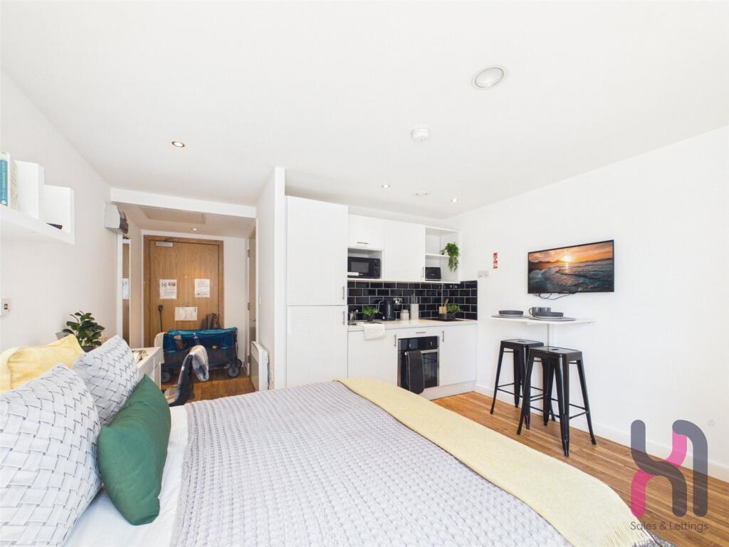 Main image of property: A Liverpool One, 1 David Lewis St., Liverpool, L1