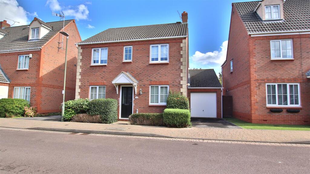 Main image of property: Wigeon Lane, Walton Cardiff, Tewkesbury