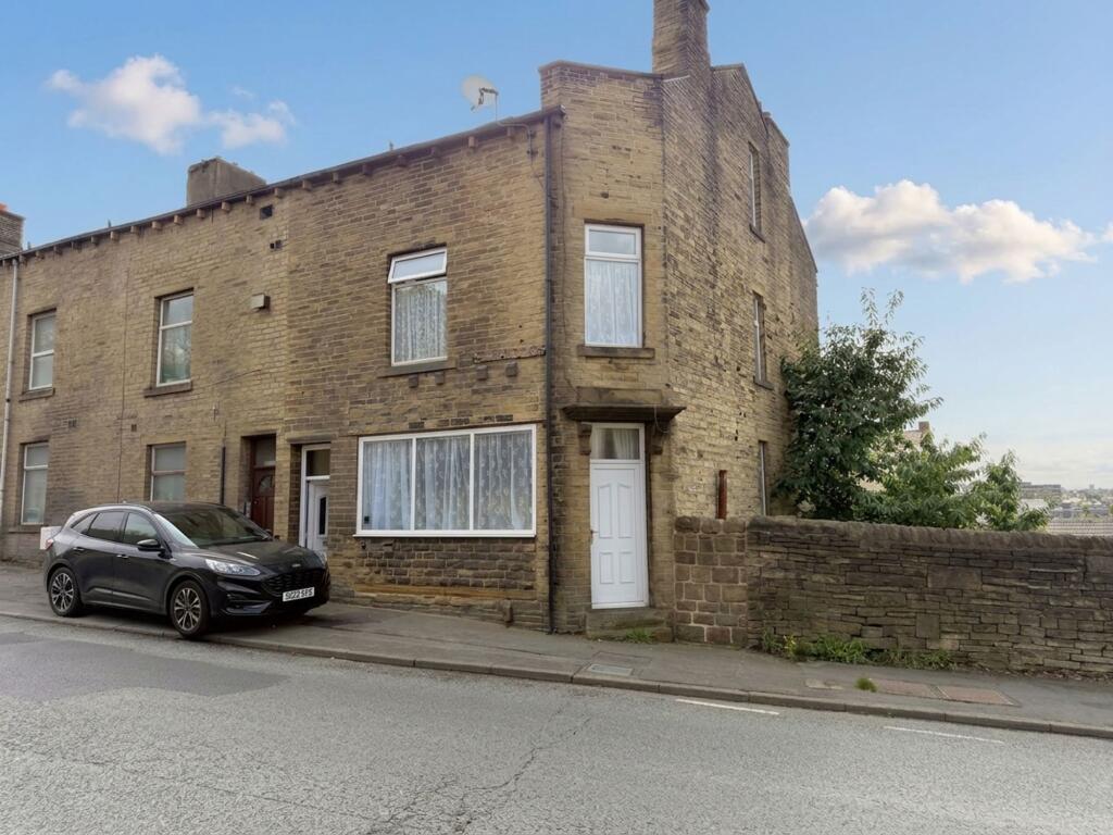 Main image of property: Beacon Hill Road, Halifax, HX3
