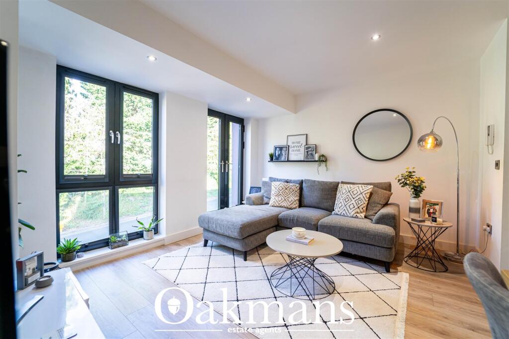 Apartment in Birmingham - More