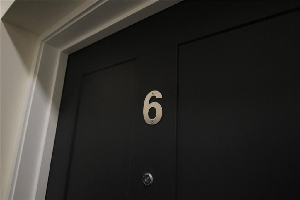 5 Cuthbert House photo 2