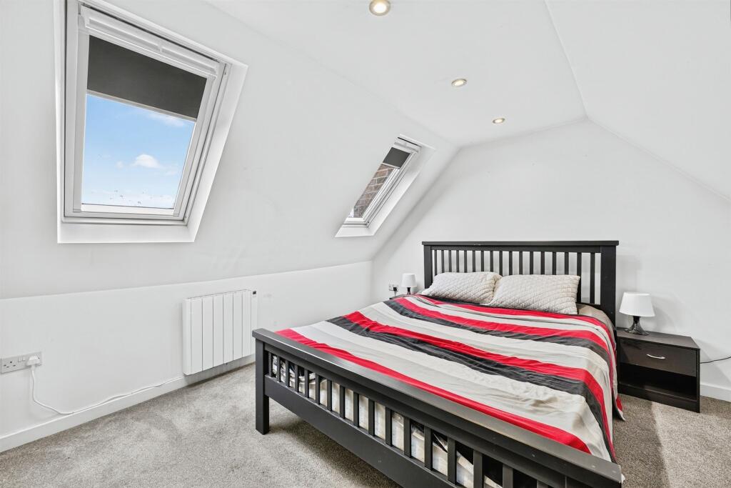 House in Northampton - More