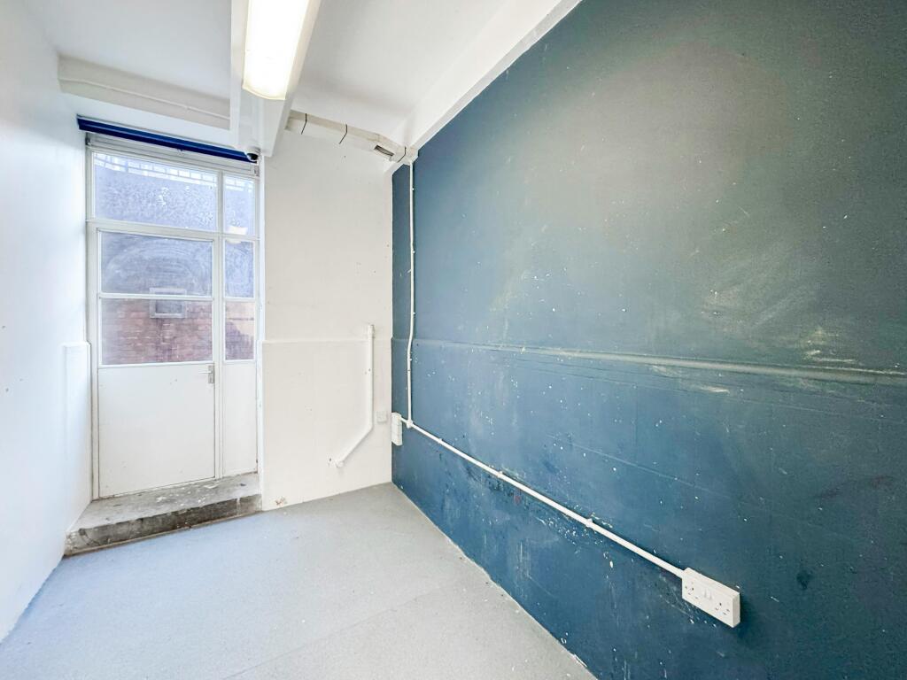 Image 35.jpg