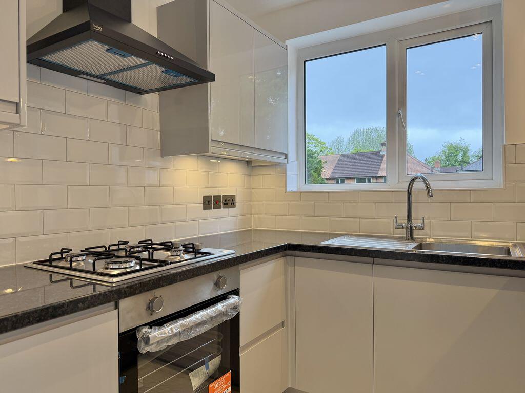 House in Birmingham, West Midlands - More