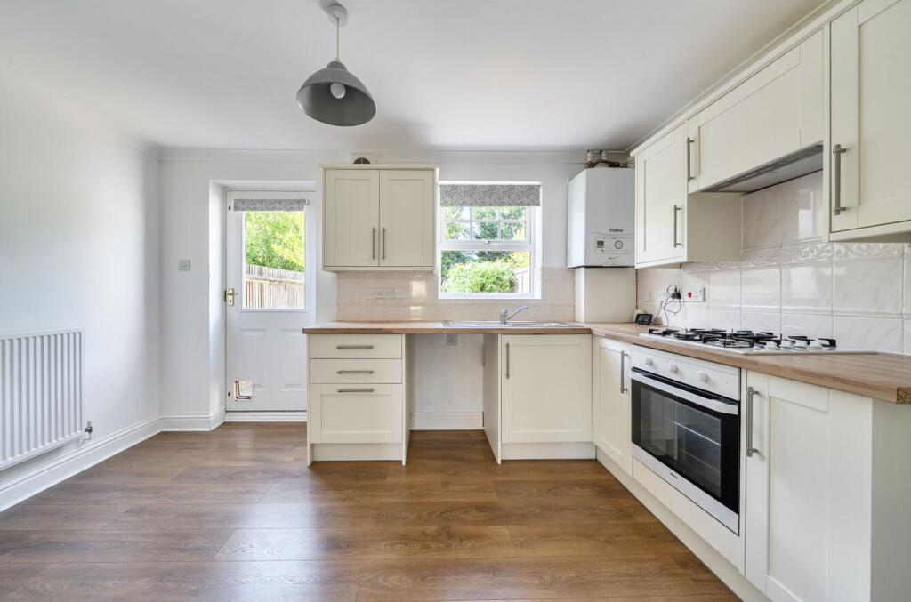 House in Portsmouth - View 5