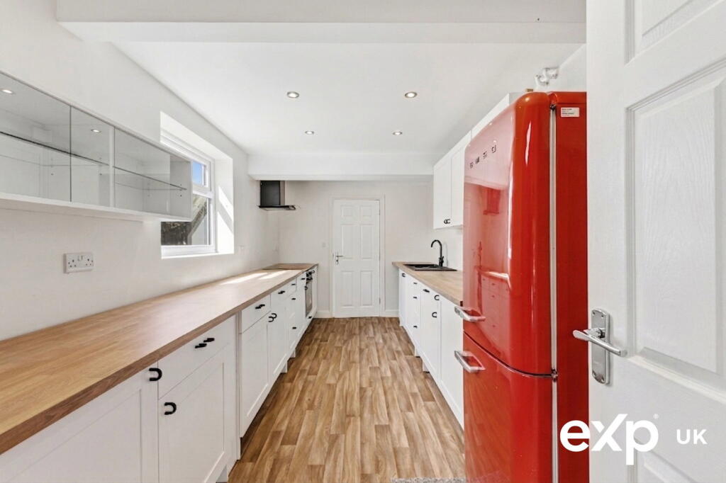 Southwell Road East, Rainworth, NG21 0EH - View 3