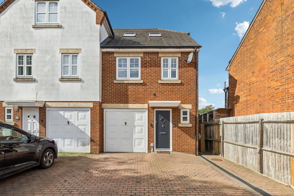 Main image of property: Verulam Road, Hitchin