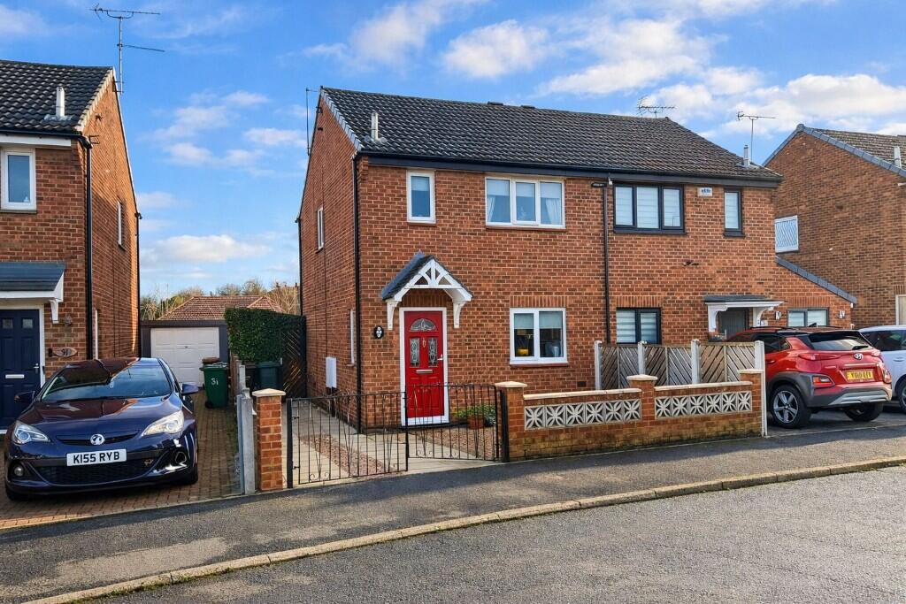 Main image of property: Pollards Fields, Knottingley, West Yorkshire, WF11